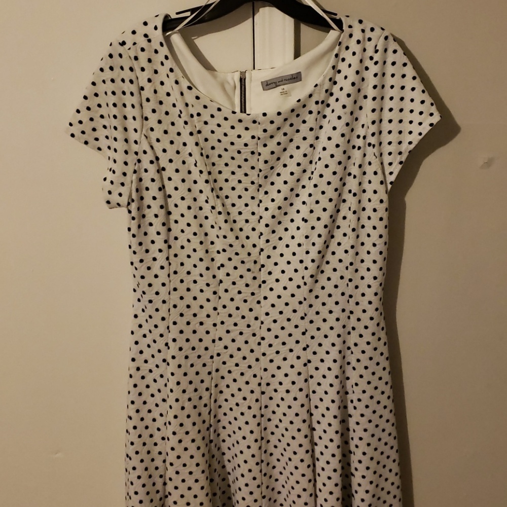 Mid sway dress
